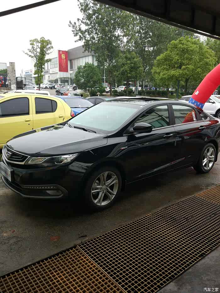 湖南郴州首台黑色尊贵版帝豪gl提车