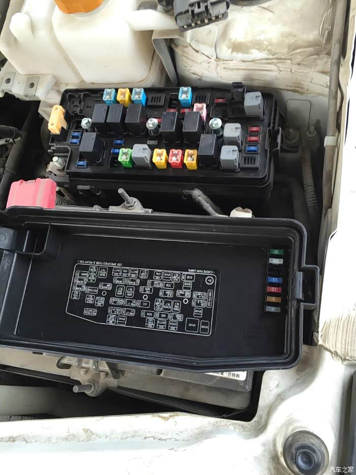 【图】保险盒里黑方块是什么_科帕奇论坛_汽车之家论坛