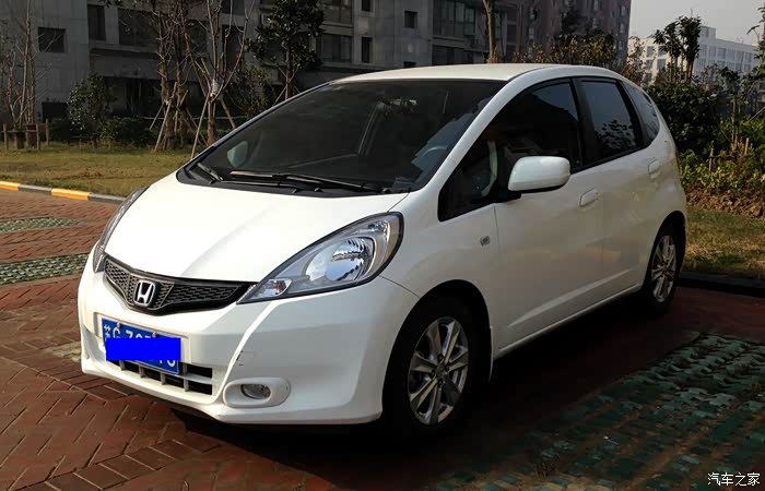 6万元整卖2代飞度1.3at