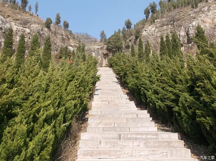 凤凰山济宁最高的山