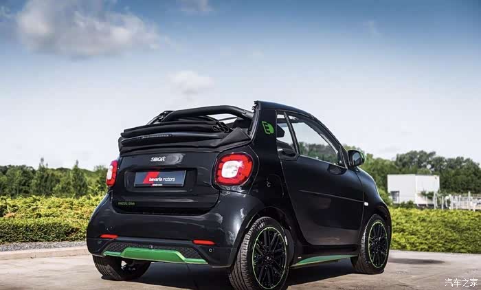 插电的smart这个配色也太战斗了吧舔屏