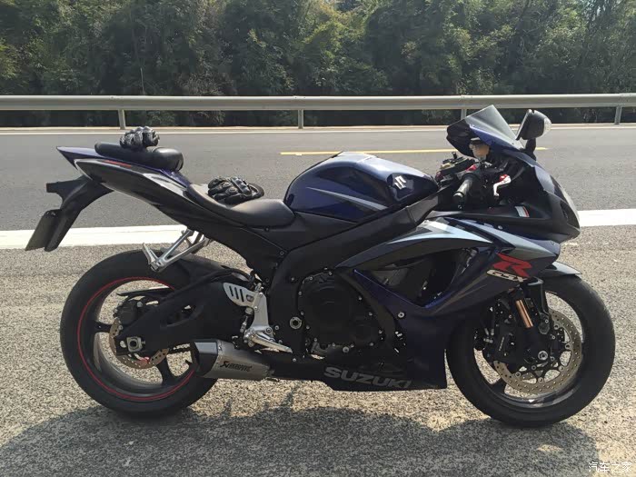 晒晒我的爱骑铃木k7gsxr750