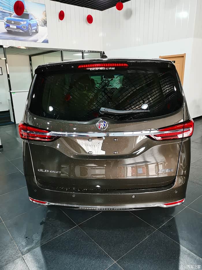 胖头鱼 牛津棕实车什么颜色哪个大佬有呀 求看看_别克gl8论坛_汽车之