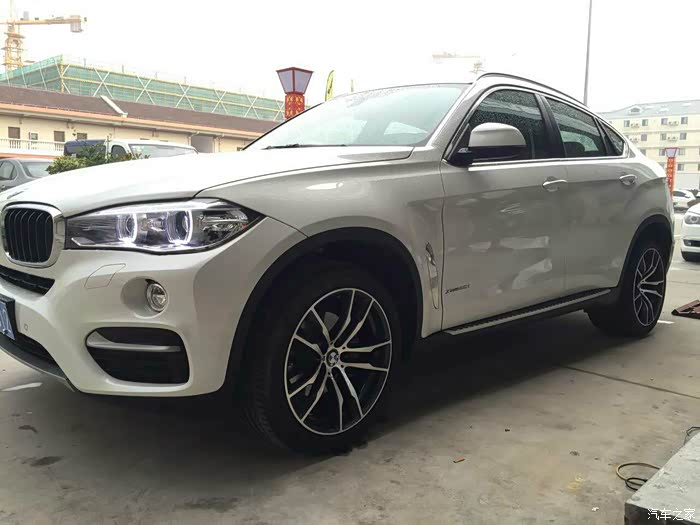 宝马x6豪华升级611m轮毂之各种小改