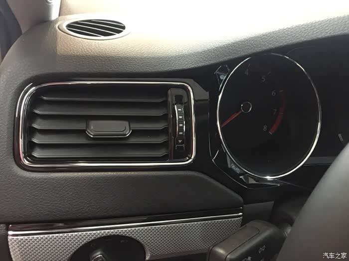 提车作业-老廖的生日礼物-1.6l自动舒适速腾