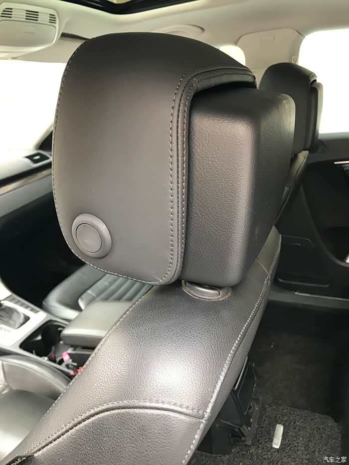 迈腾安装奥迪a6l头枕作业