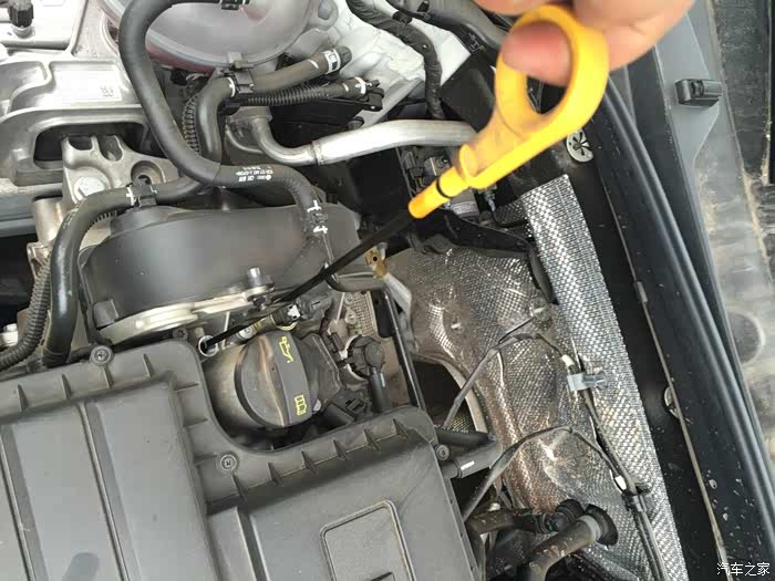 检查了机油标尺,目测明锐烧机油.