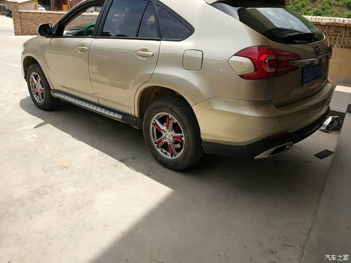 518 | 回复: 15 比亚迪s6论坛 这种五福轮毂贴花整个s6之家最漂亮的!