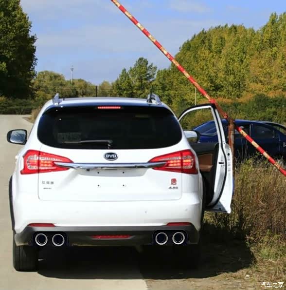 关于改装,速来,我想提车后改下排气管,效果如图