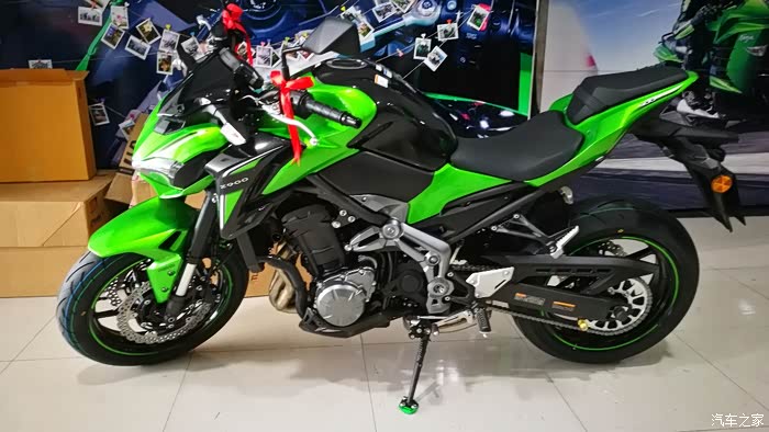 z900两种配色到店实拍已增补声浪视频