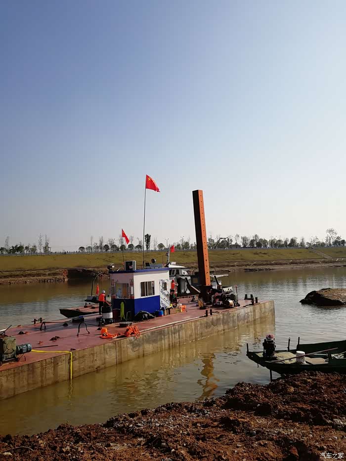 这里有条捞刀河