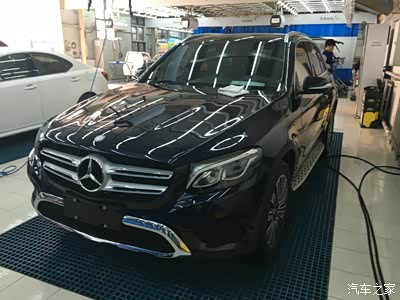 glc 水硅矾钙石蓝有车友提这个色的车么 !