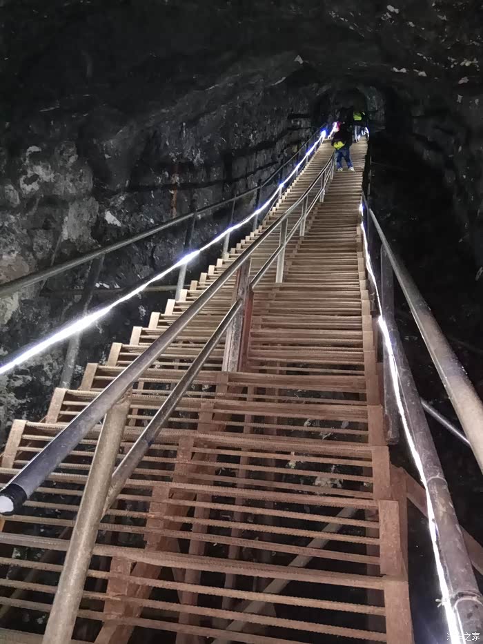 山路崎岖景色宜人黄仙洞