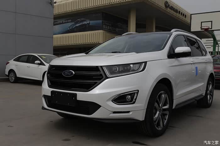 2017款20t四驱运动锐界实拍