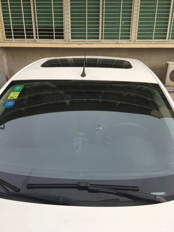 福睿斯更换福耀镀膜玻璃