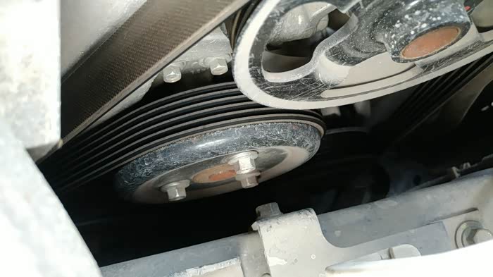 发电机皮带问题