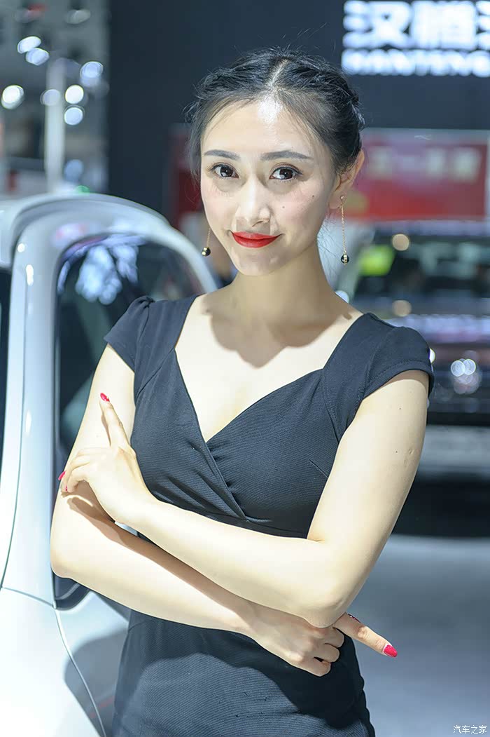 2017合肥车展——雪铁龙,车模与比基尼(海量原创的美女照片)