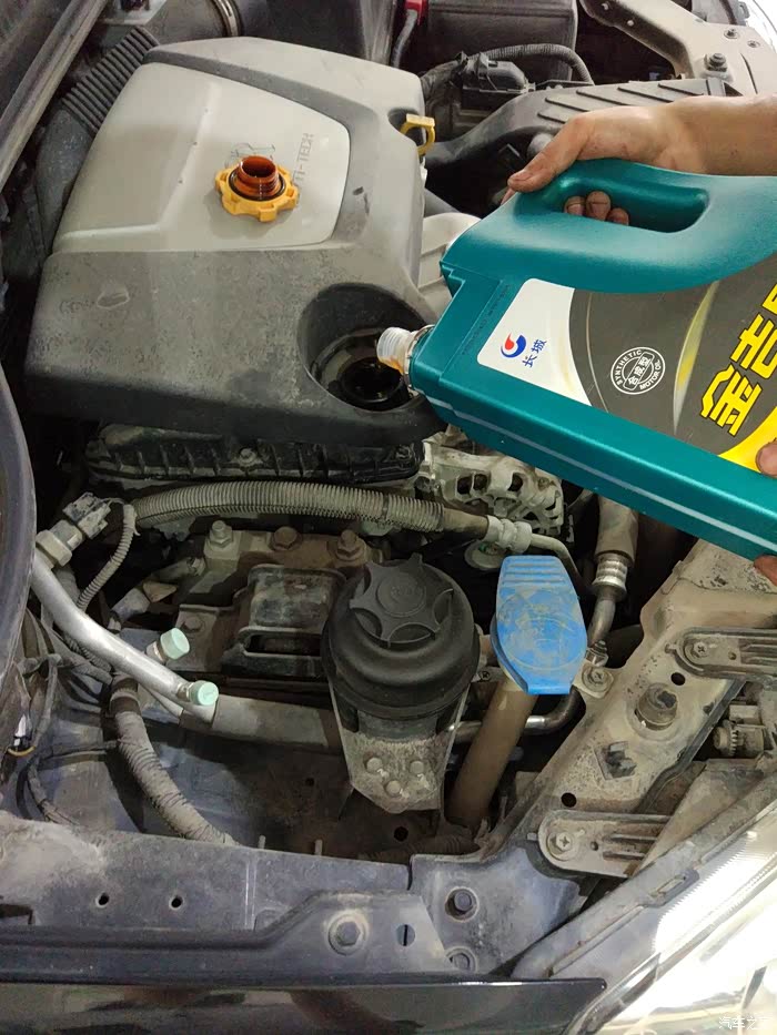 荣威35052000公里保养壳牌发动机清洗油到底有没有用