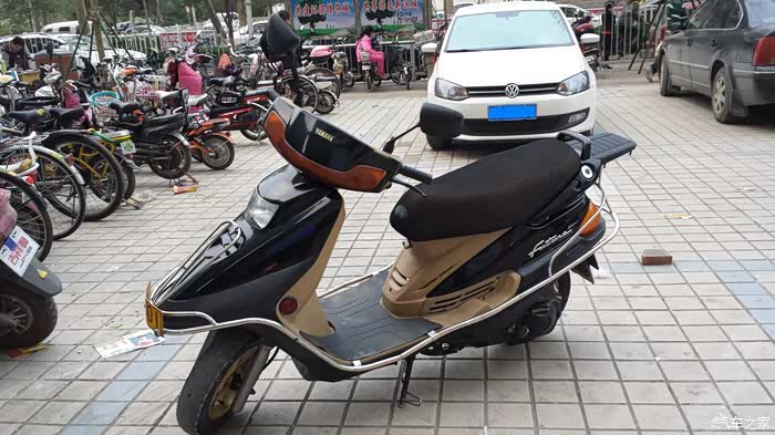 32873 | 回复: 134 摩托车论坛 邻居97年玉河雅马哈125,凌鹰的哥哥,已