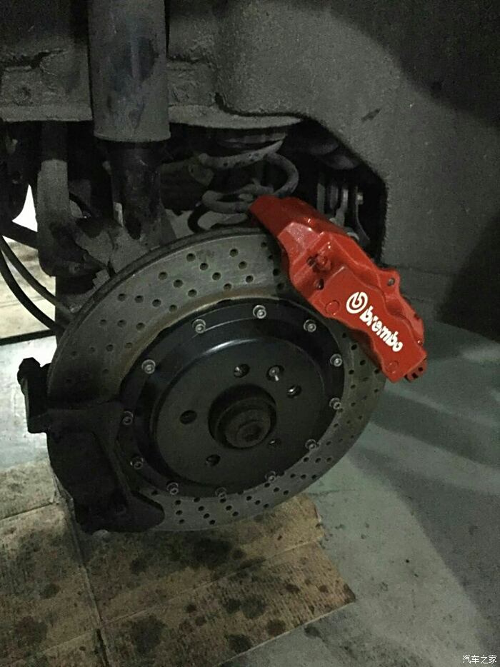 【图】q5改前后brembo刹车 后轮双卡钳_奥迪q5/q5l论坛_汽车之家论坛