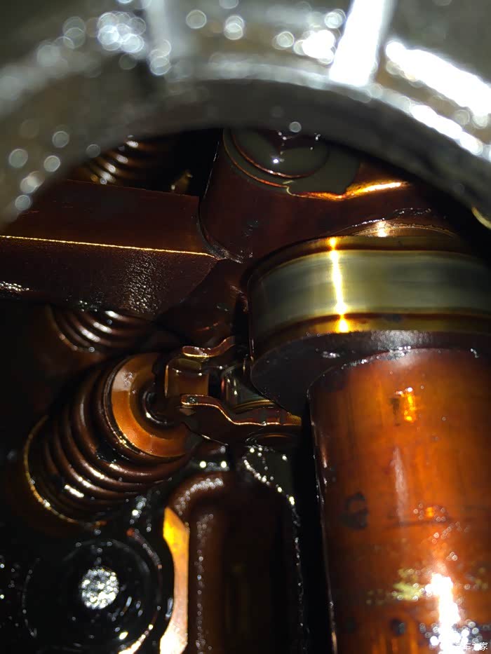 发个机油口的照片,看看你们的发动机是否还正常