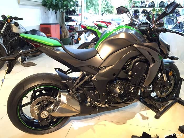 走火入摩!从春风到大贸z1000