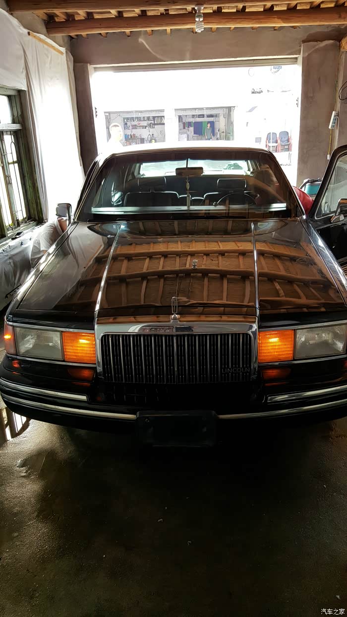 经典的93年林肯城市 全车原版 太稀有了