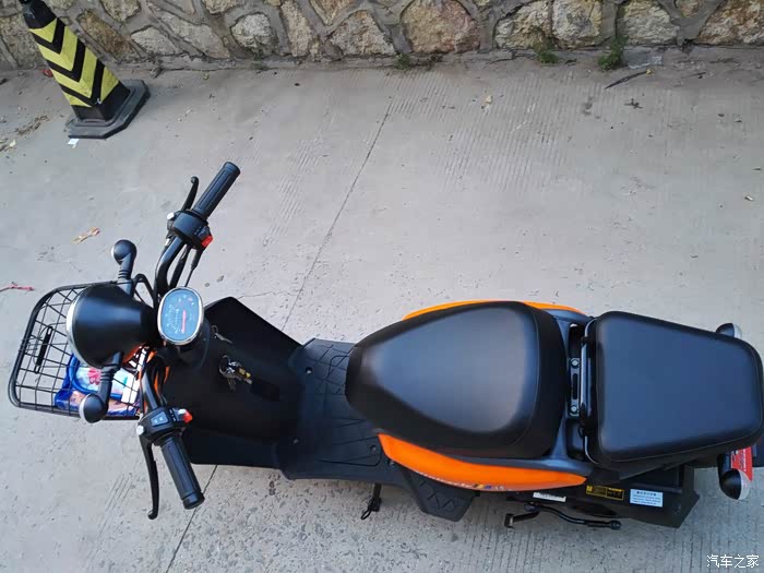 轻骑铃鹿50cc摩托车质量怎么样,上下班骑,能骑多久,骑