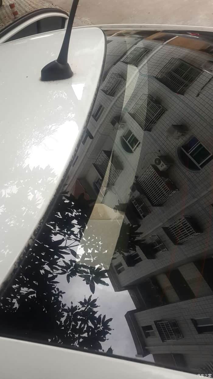 经典锋范加装仿奥迪a7高位刹车灯