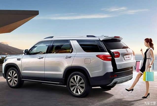 20万中大型suv怎么选?这里的优势可以供你参考.