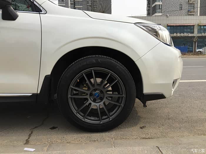 8.5j轮毂配235轮胎完美过原厂225