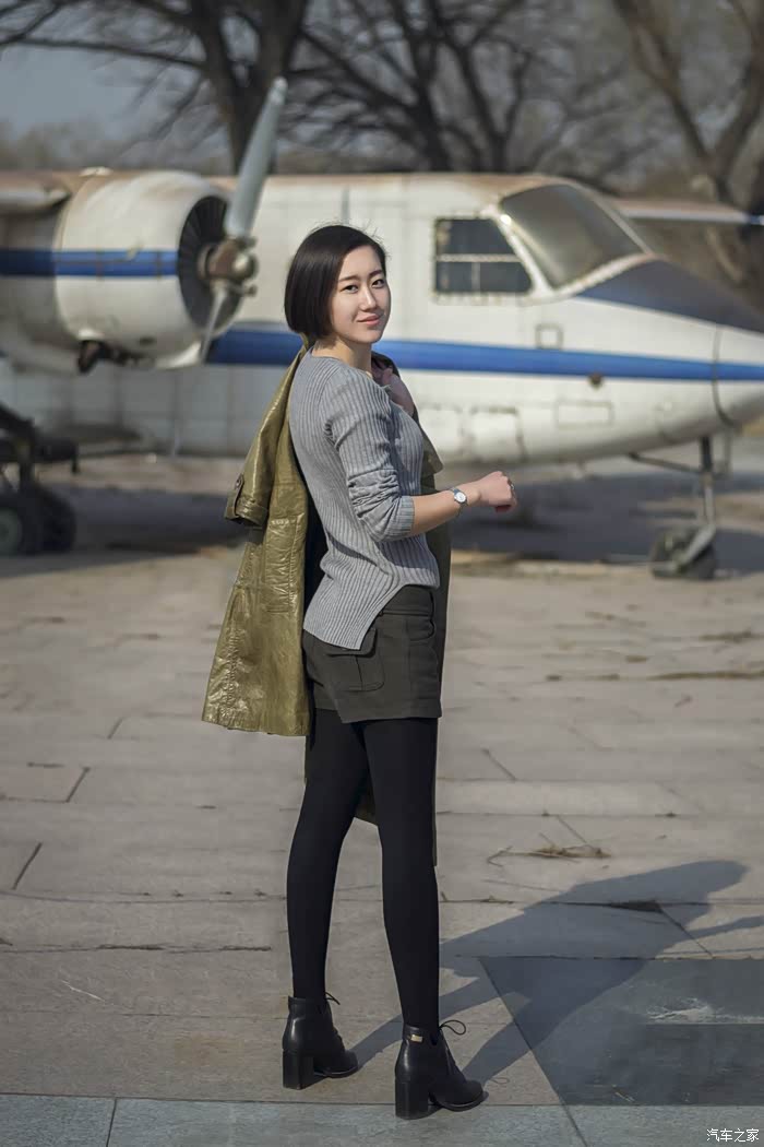 亮一下美女镇楼,来自哈尔滨美女