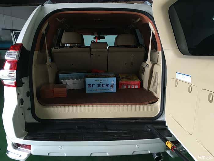 【图】一北京哥哥新入手的中东霸道27迪拜版改装效果_普拉多论坛_汽车