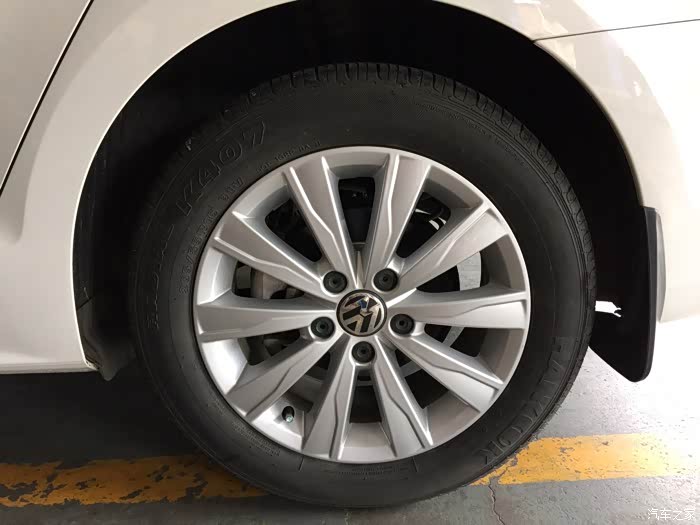 大众速腾原厂16寸轮毂闲置出售