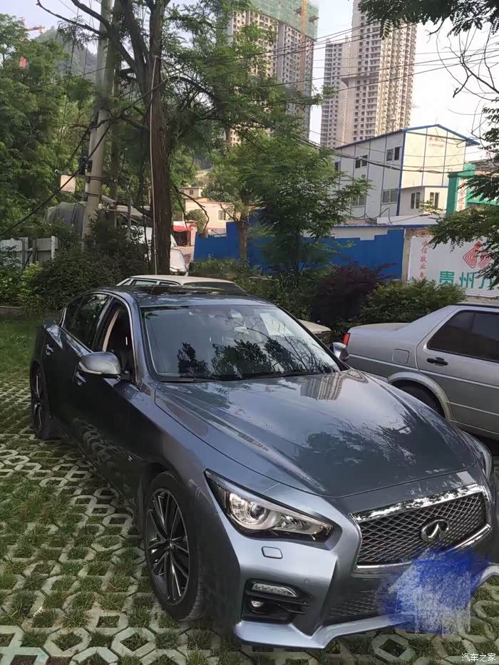 冰锐蓝豪运35000公里完美车况14年11月上牌