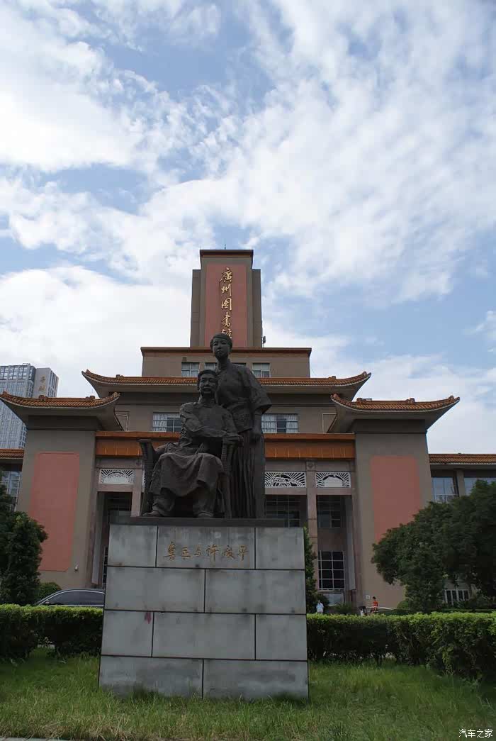 广州深圳五日游大芬村世界之窗锦绣中华美院博物馆