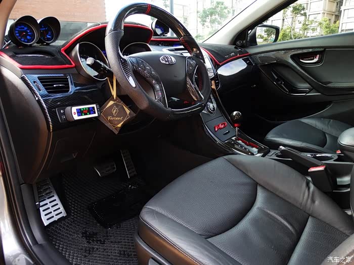 台湾的朗动改装风格跟内饰