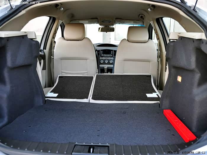 【图】问下两厢车的朋友~放倒后能~_奇瑞a3论坛_汽车之家论坛