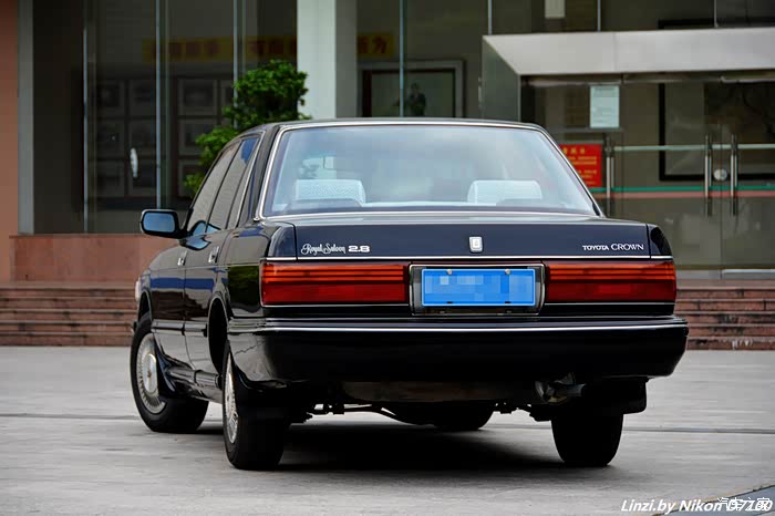 与经典相伴是幸运的最后的八代皇冠ms132royalsaloon91