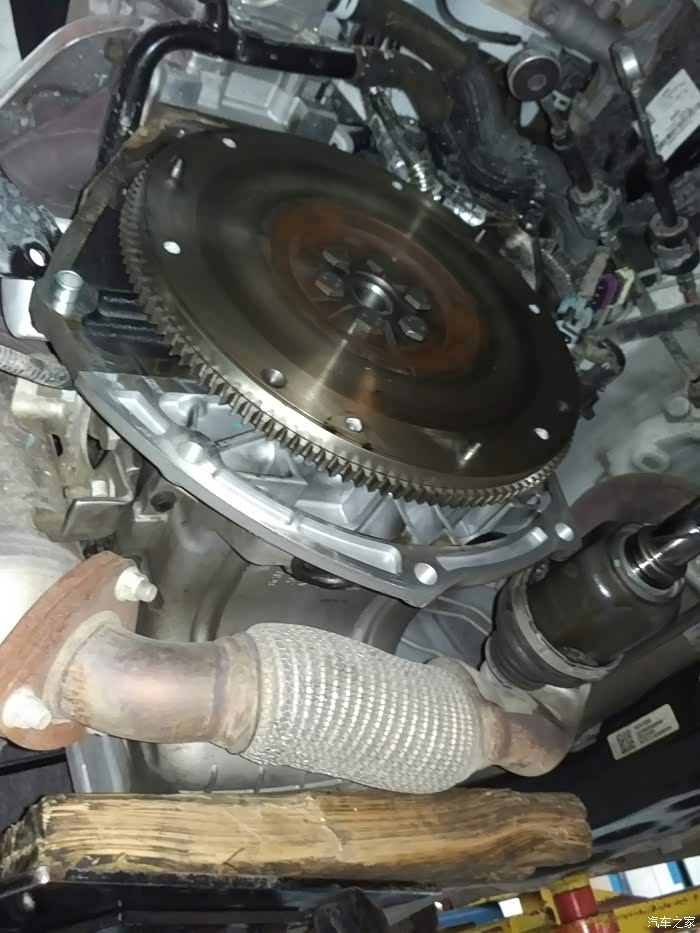 赛欧3不知道为什么变速箱突然破例