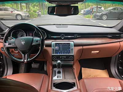玛莎拉蒂总裁gts驾驶感受比较运动,兼顾了舒适性和运动性
