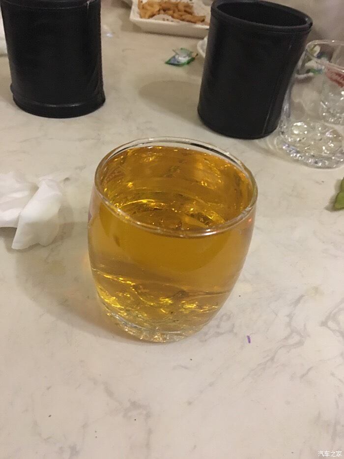 一杯啤酒图片实拍图片