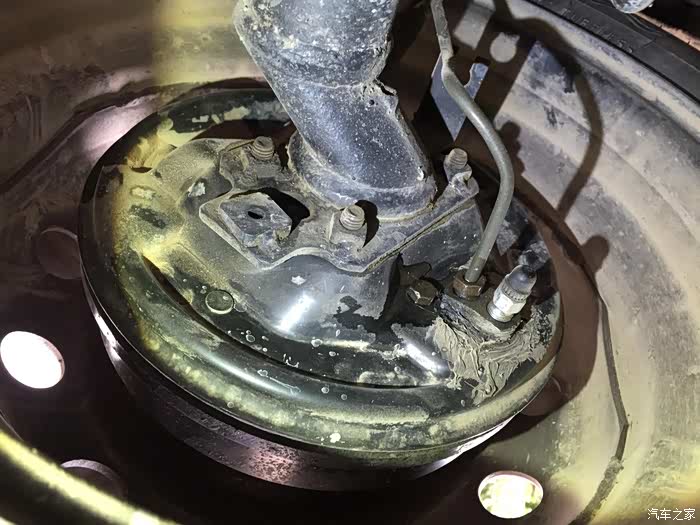 关于后刹分泵,有老师傅吗?