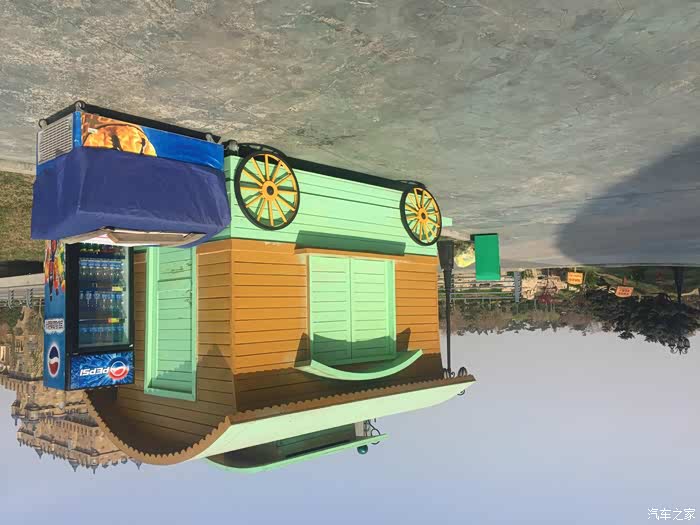 便利店车真美观