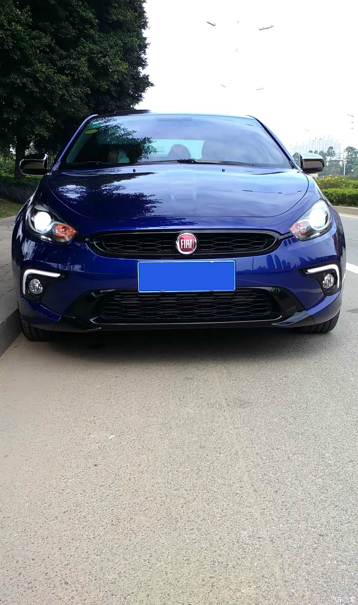 情怀之选亚平宁蓝色精灵菲亚特致悦提车用车点滴分享