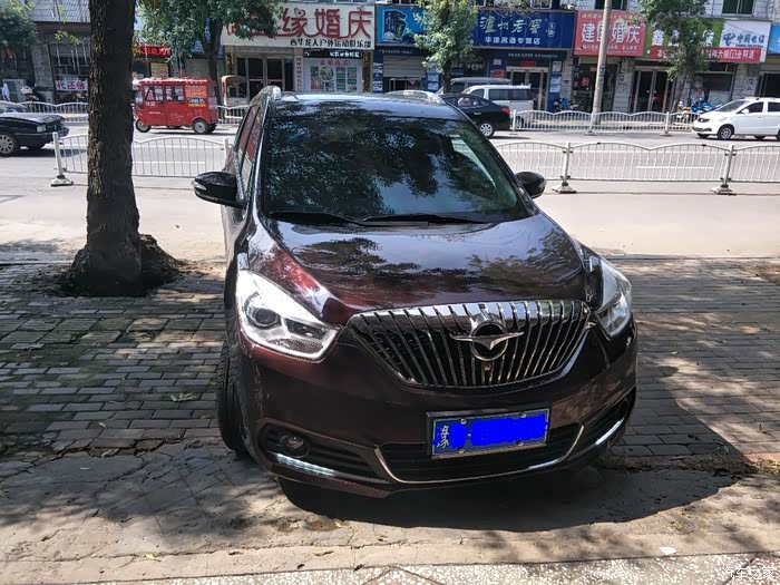 海马v70改装之二加装车窗亮条