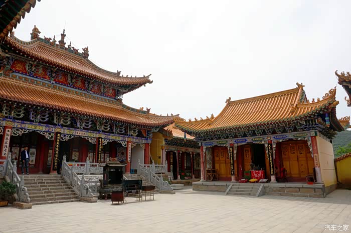 天水小景点之三---龟凤山云光寺