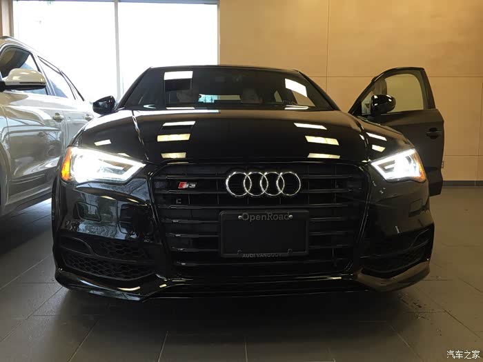 这我朋友s3  我想要这个.然后把logo也喷黑.