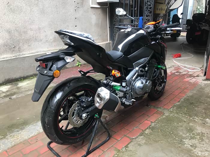 大贸川崎z900黑红款提车作业和曾经的爱车和留下的神车