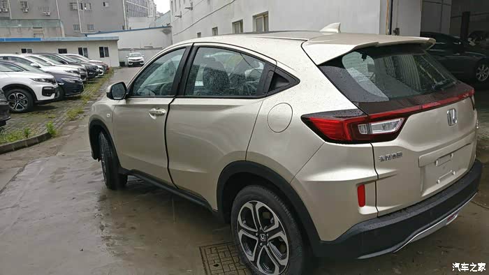 本田xrv还有炫金银这颜色吗?